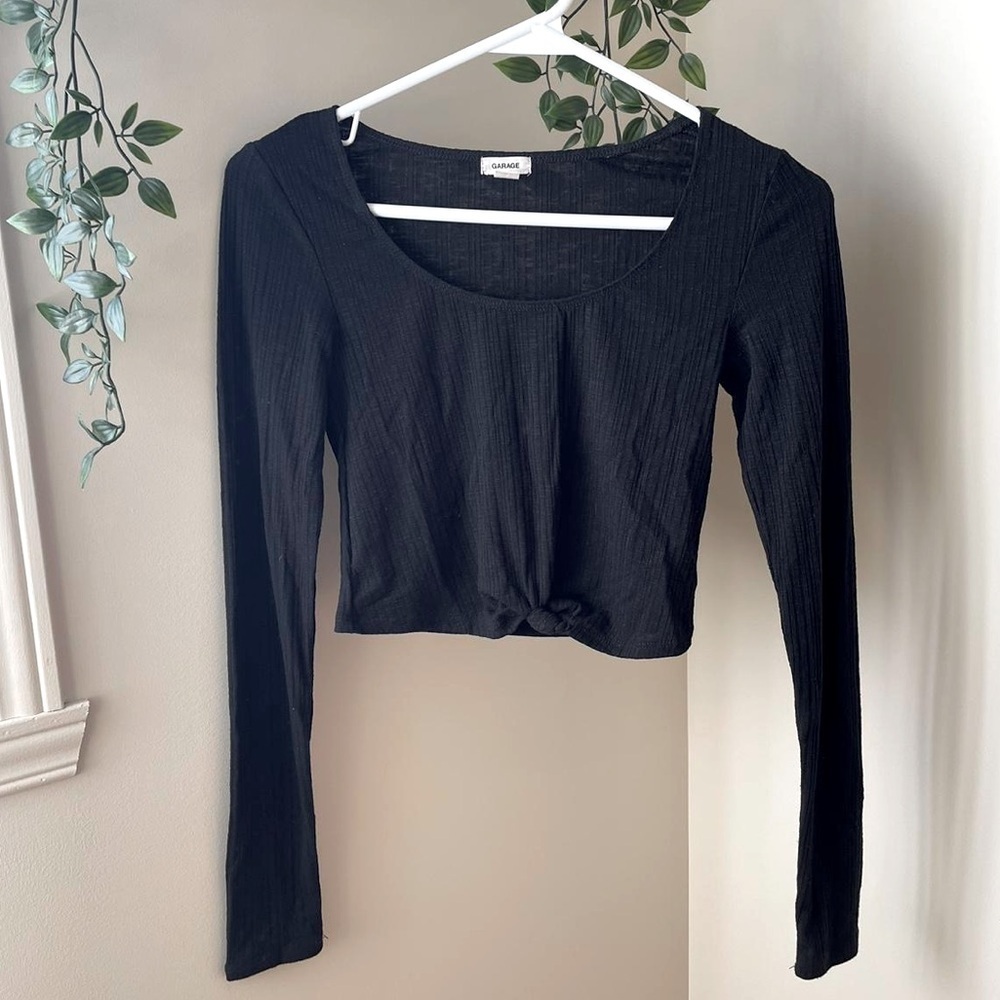 4/$20 🧡 Garage twist front crop top